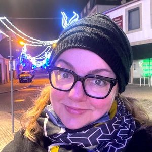 Meet your Posher, Fatima